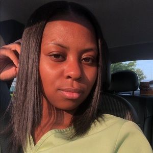 Meet your Posher, Jazmine